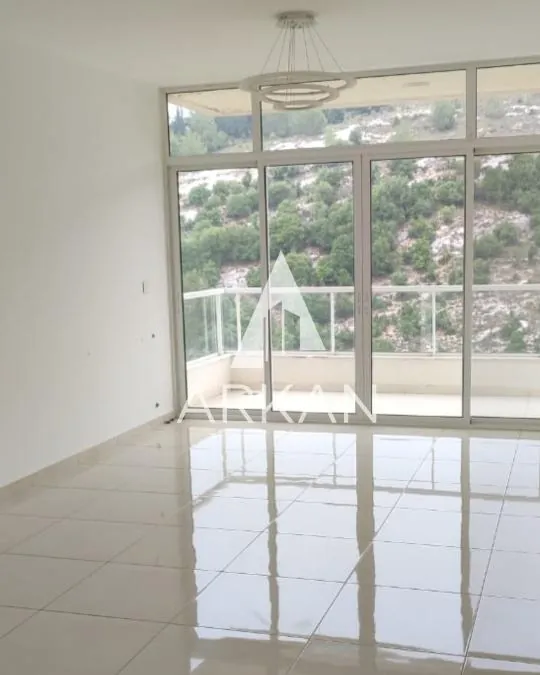 Duplex Apartment for Sale – Halat