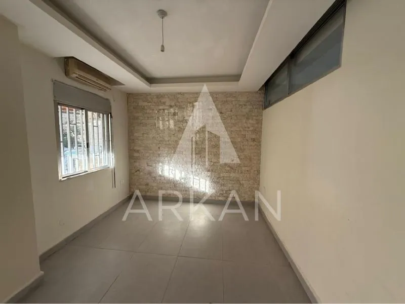 Apartment for Sale in Ballouneh | 70 sqm Ground Floor Apartment with Terrace — الصورة 4