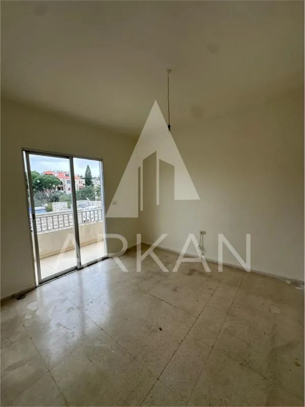Apartment for Sale in Amchit | 115 sqm with 2 Bedrooms and Multiple Balconies — الصورة 5