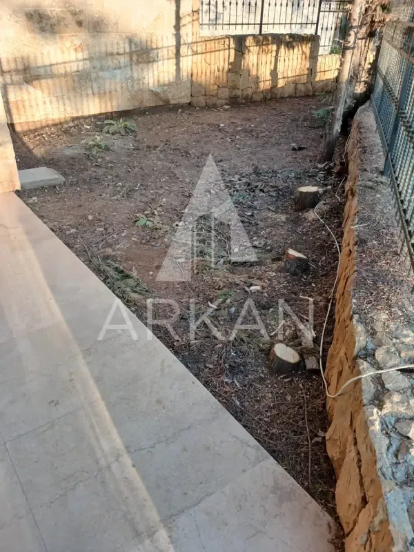 New Apartment for Sale in Ballouneh | 245 sqm with Terrace, Balcony & Open View — الصورة 2