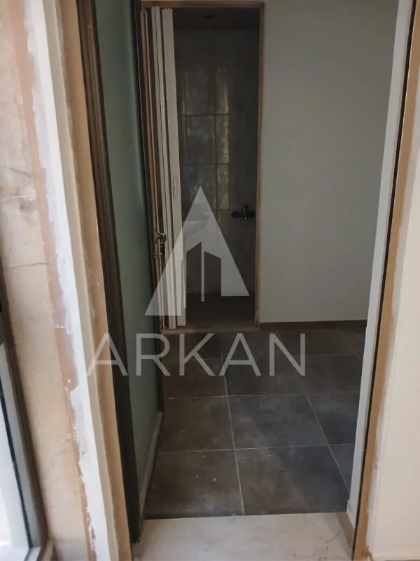 Apartment for Sale in Ballouneh | 245 sqm Apartment with 200 sqm Private Garden — الصورة 4