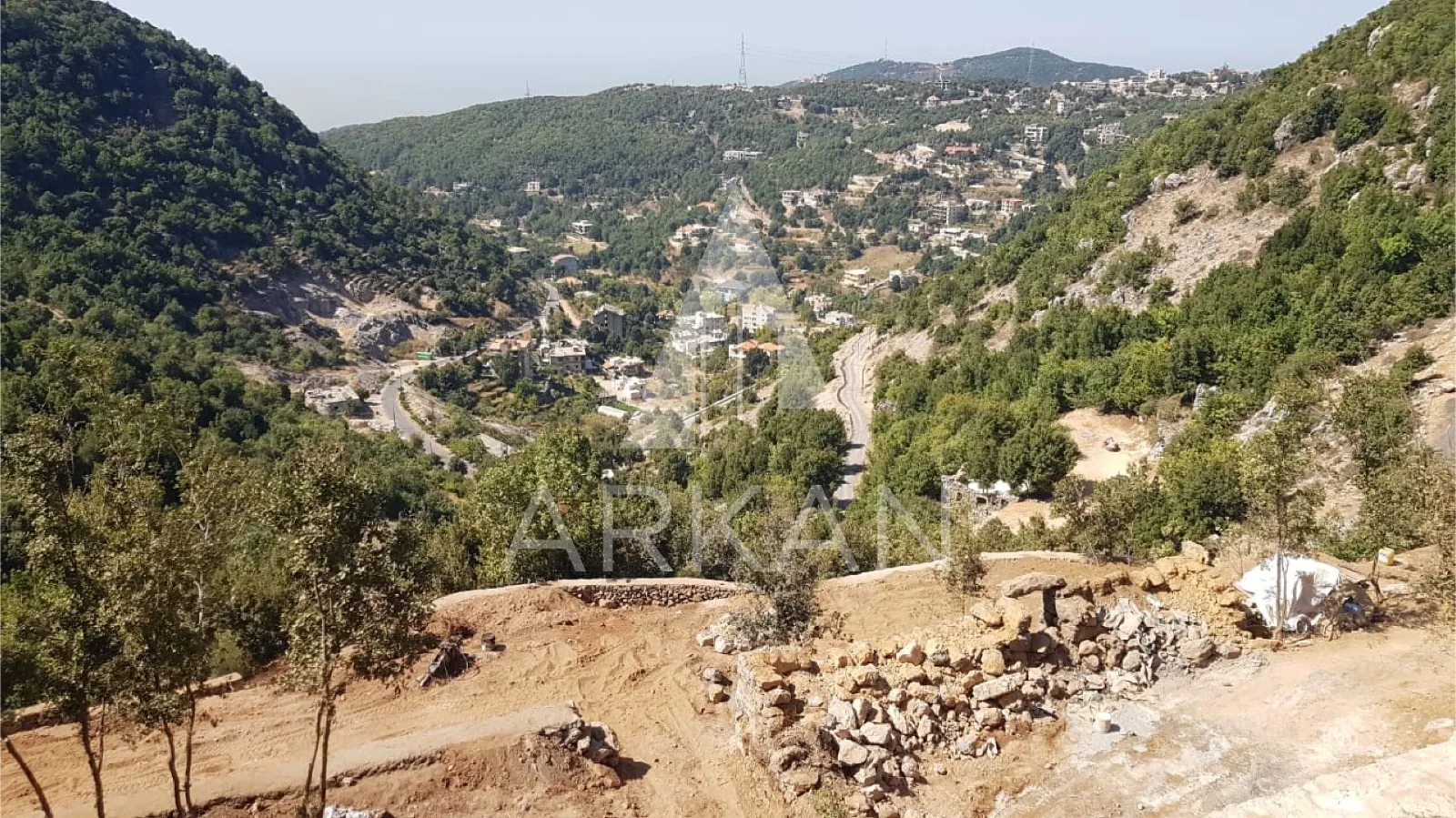 Land for Sale in Chahtoul | 1,500 sqm with Villa Permit — الصورة 3
