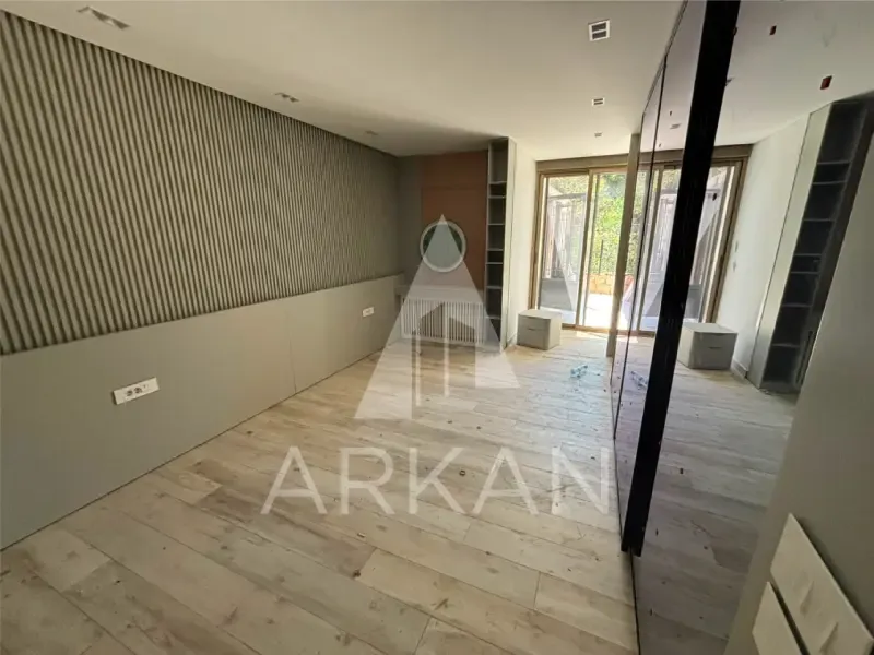 Luxury Apartment for Sale in Adma with Private Infinity Pool — photo 4