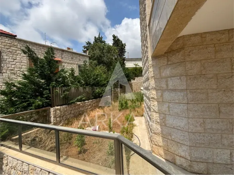 Apartment for Sale in Jeita with Garden — الصورة 5