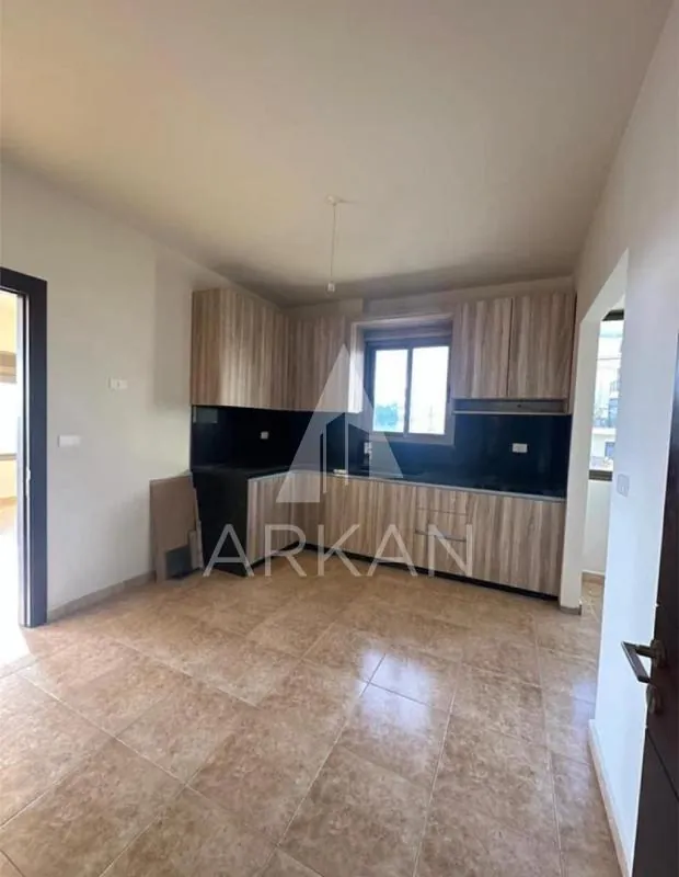 Apartment for Sale in Shayleh with Terrace