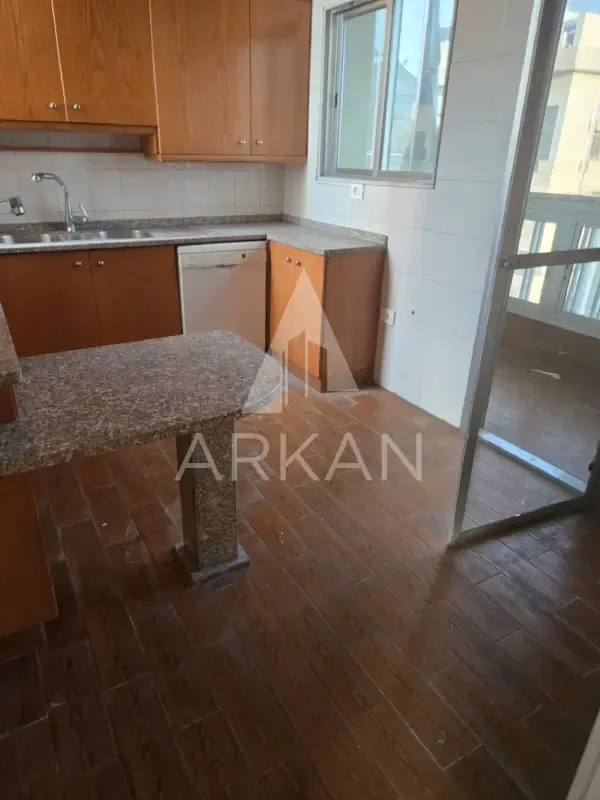 Apartment for Sale in Sioufi, Achrafieh – 9th Floor — الصورة 5