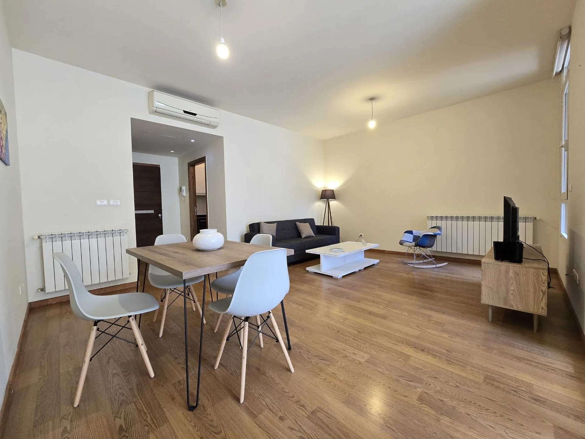 Apartment for Sale in Achrafieh, Beirut, Lebanon — الصورة 3