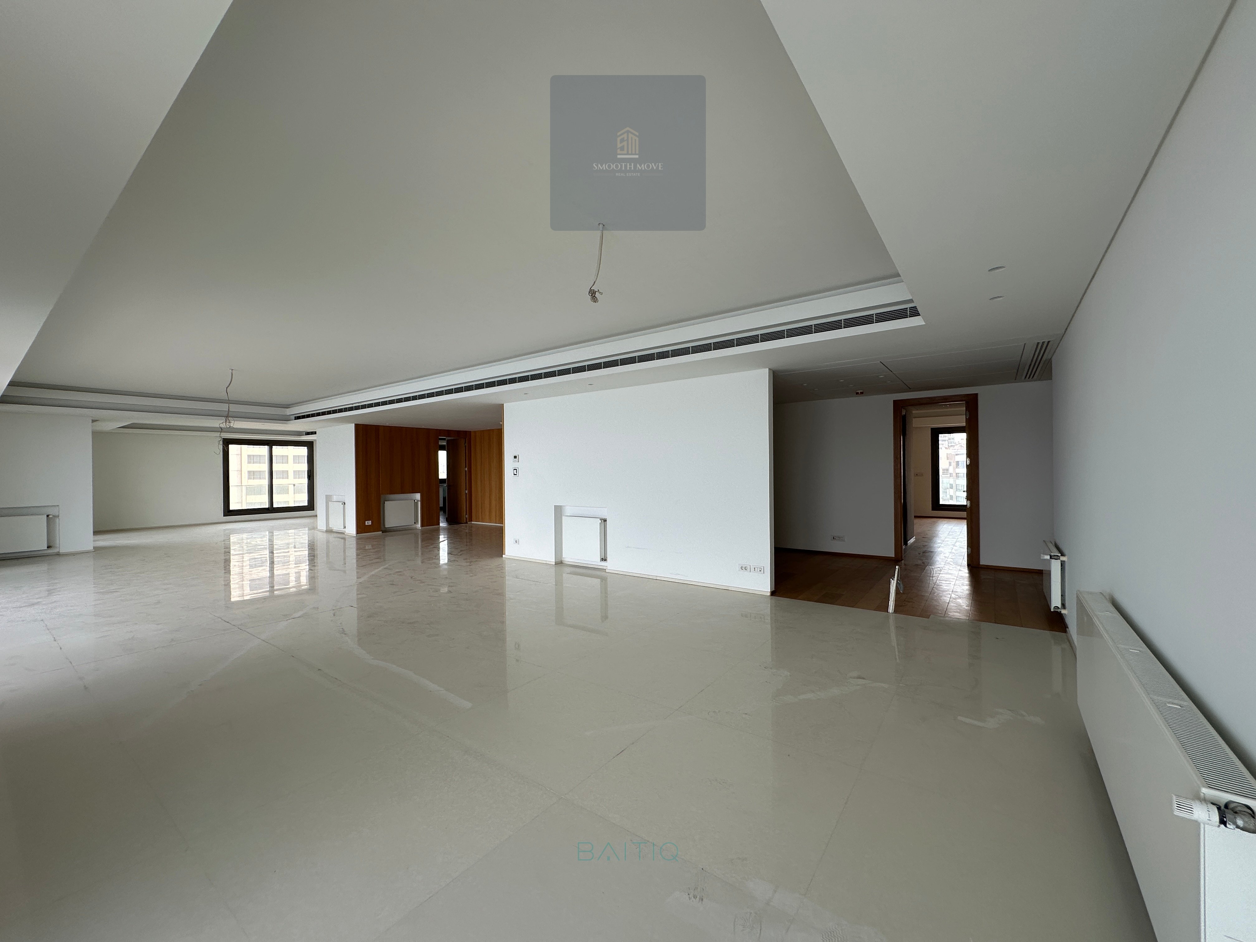Huge Sea View Apartment for Sale in Rawche, Beirut — الصورة 8