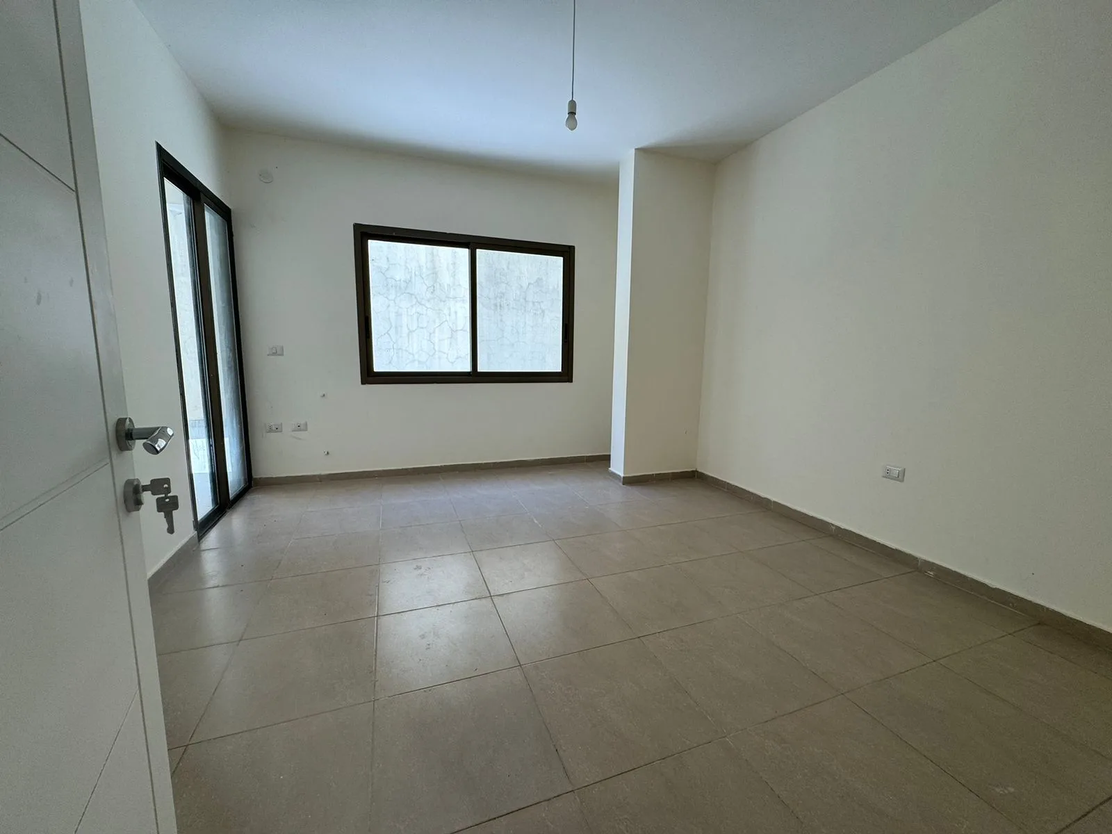 Apartment for Sale in Louaizeh, Lebanon — الصورة 8