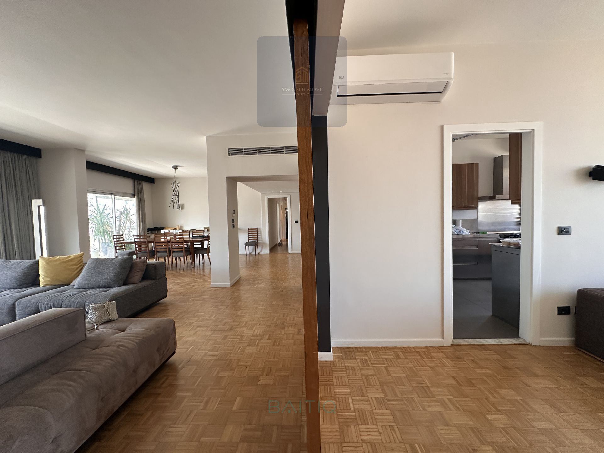 Parisian-style apartment for sale in Achrafieh — الصورة 9