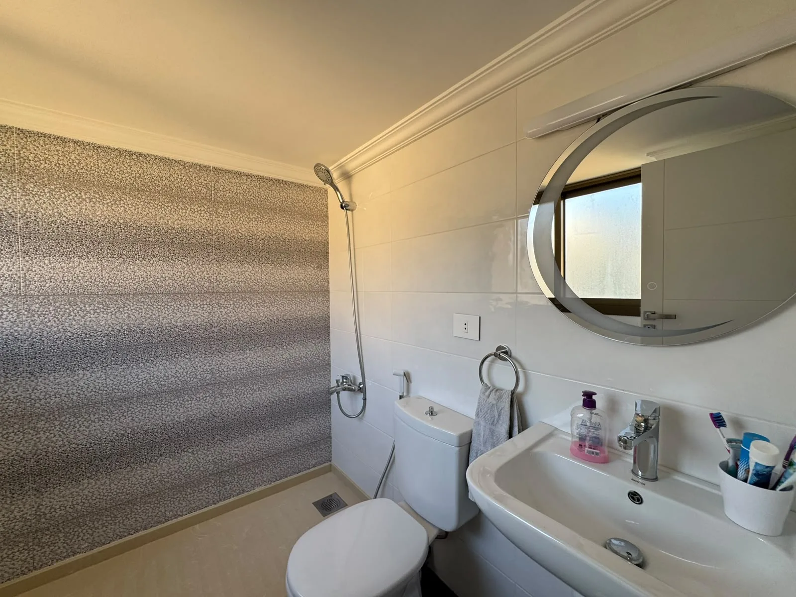 Apartment for Sale in Fanar — الصورة 9