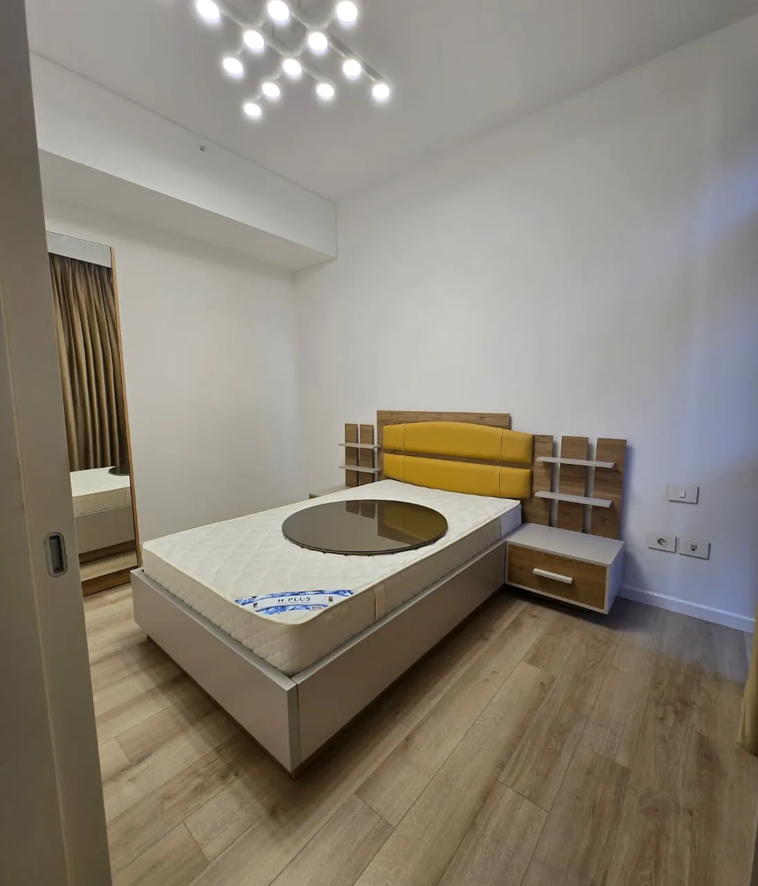 Apartment for Sale in Saifi Village, Beirut, Lebanon — الصورة 4