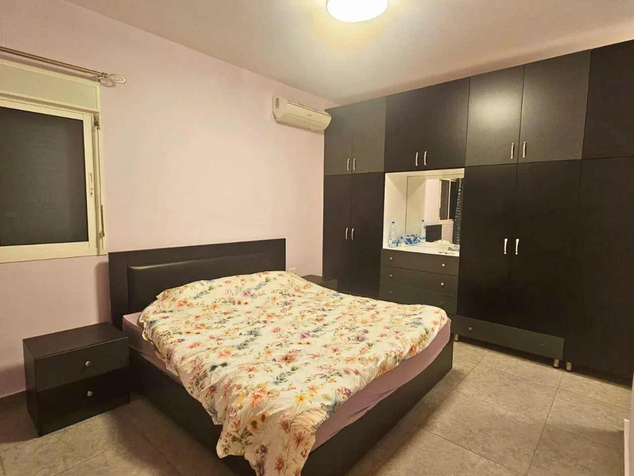 Apartment for Rent in Gharfine, Lebanon — الصورة 3