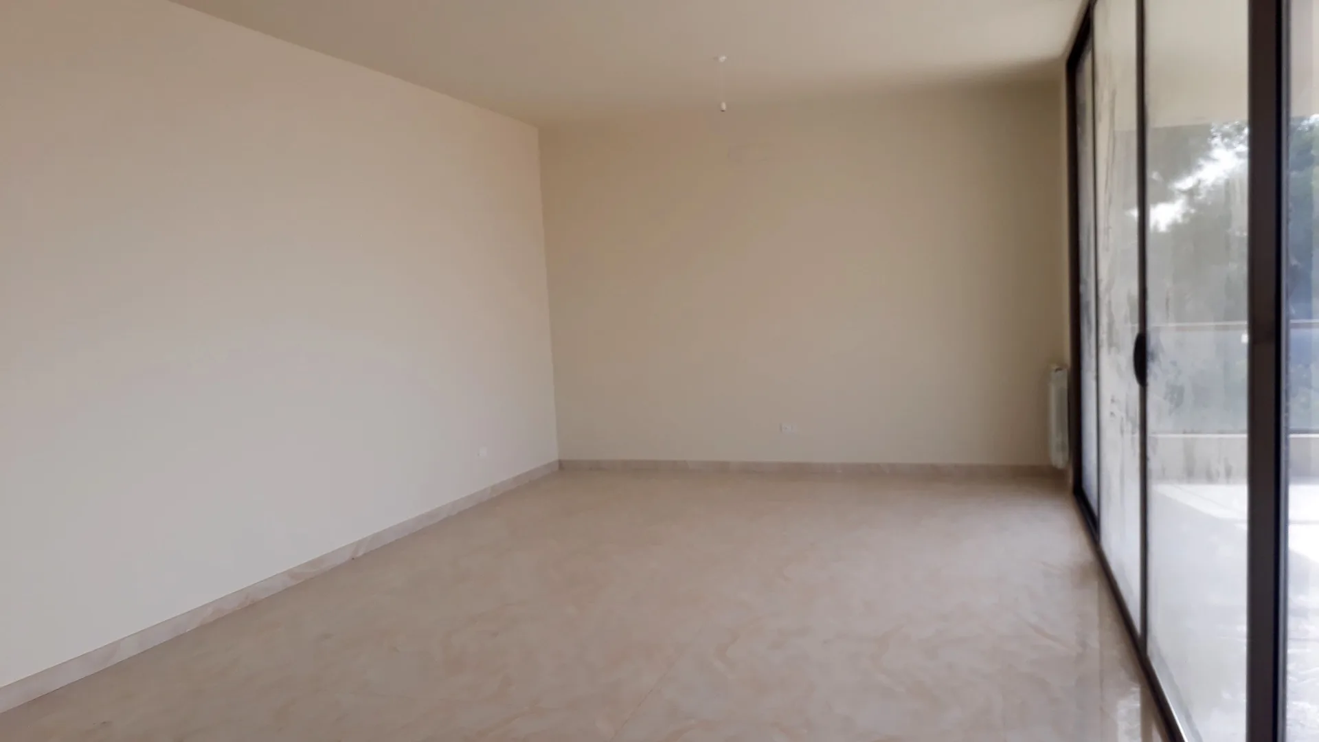 Apartment for Sale in Bsalim, Lebanon — الصورة 3