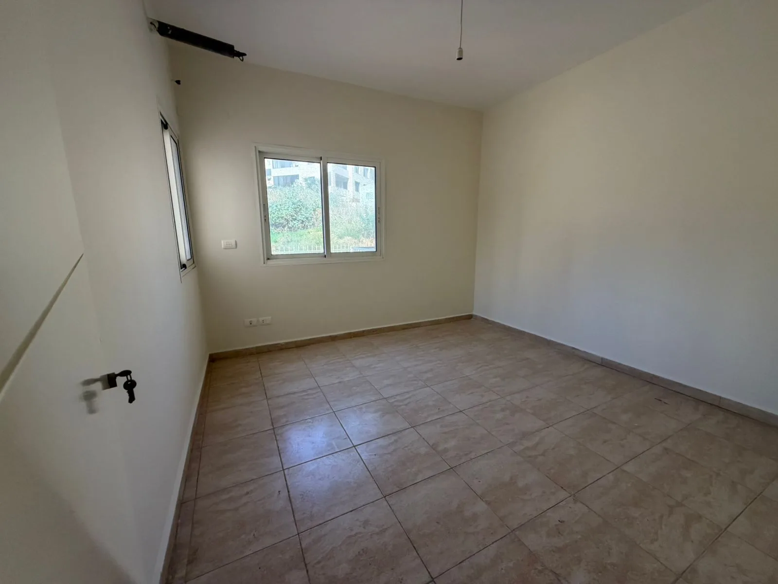 Apartment for Sale in Batroun — الصورة 5