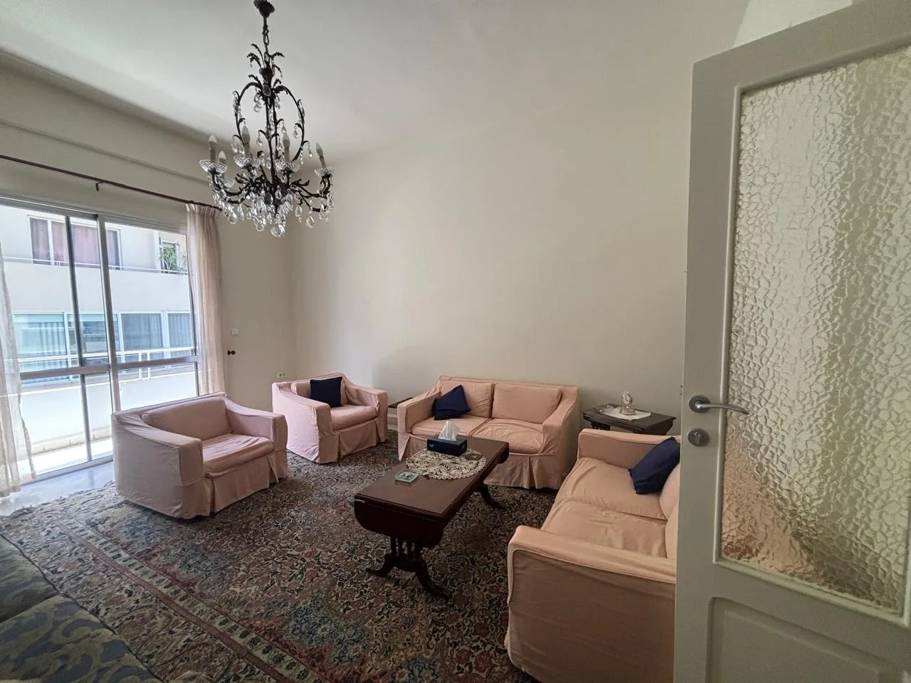 Apartment for Rent in Badaro — الصورة 2