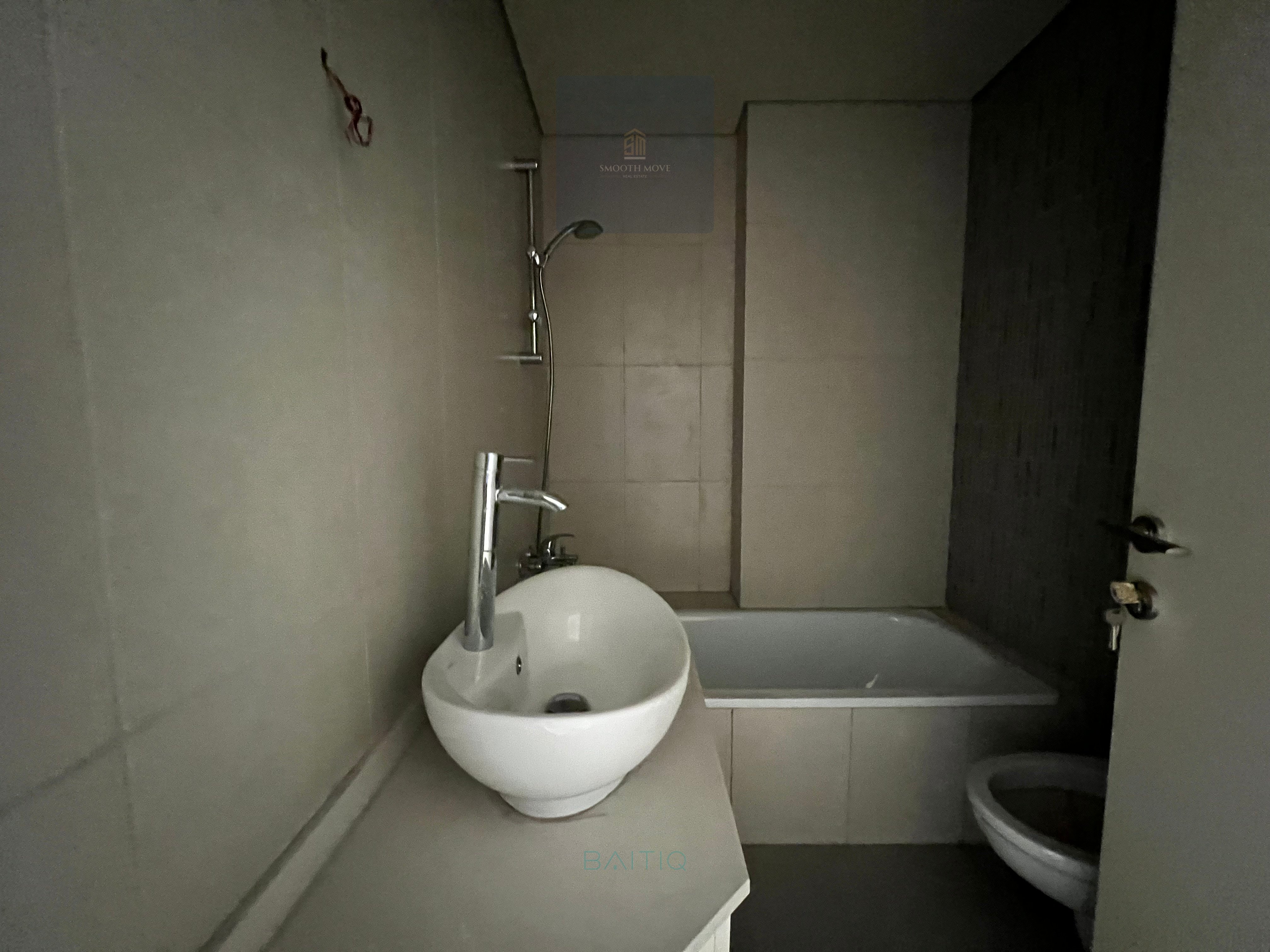 Spacious Apartment for Sale in Sioufi Ashrafieh — الصورة 5