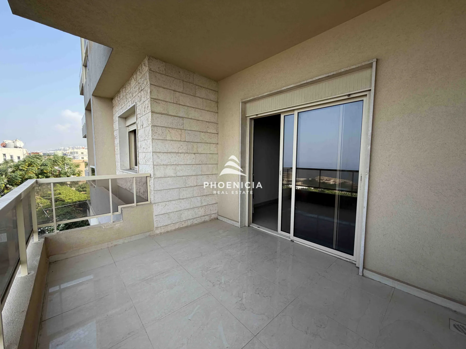 Apartment for Sale in Bouar, Lebanon — الصورة 2