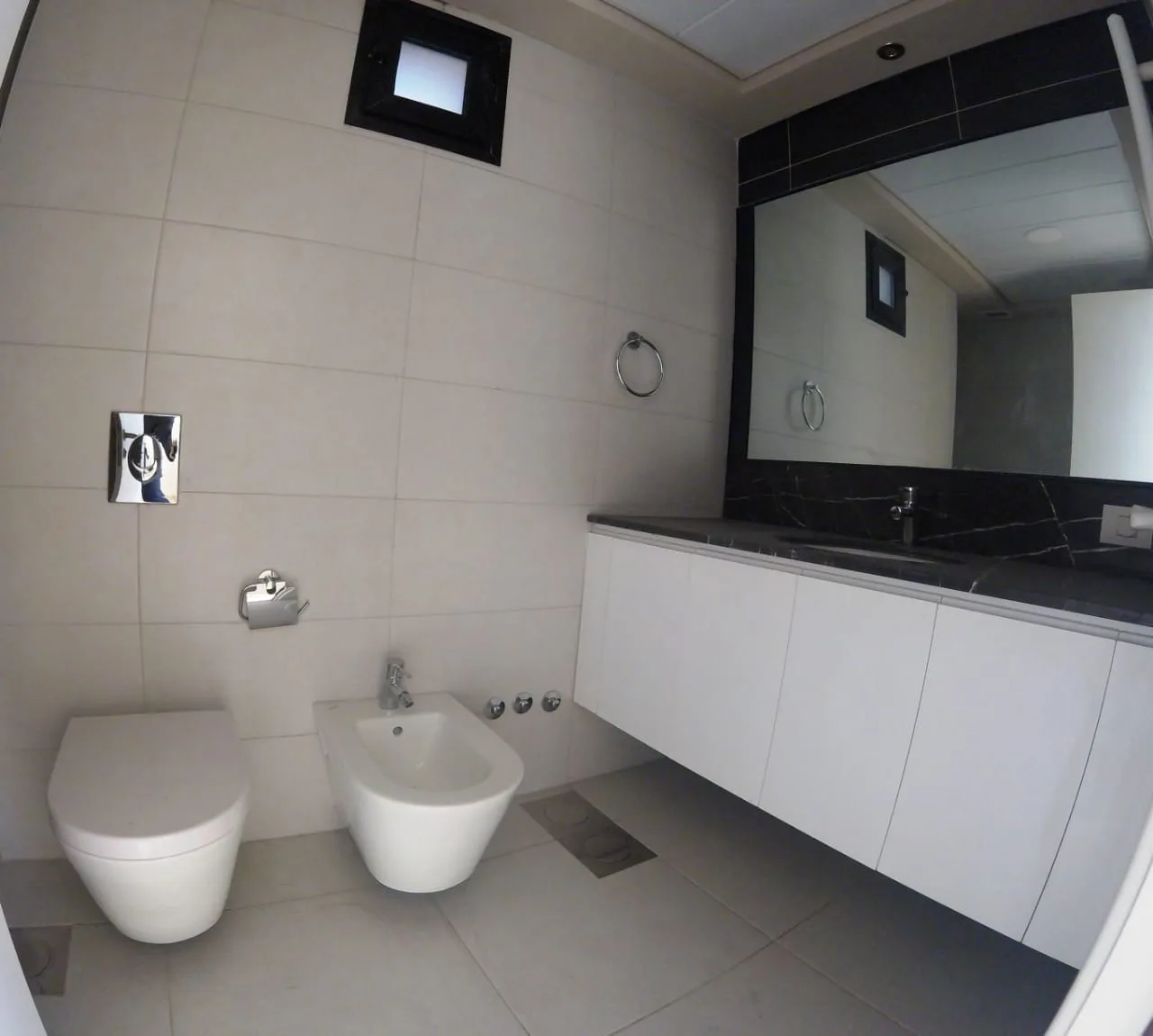 Apartment for Sale in Clemenceau, Beirut, Lebanon — الصورة 8