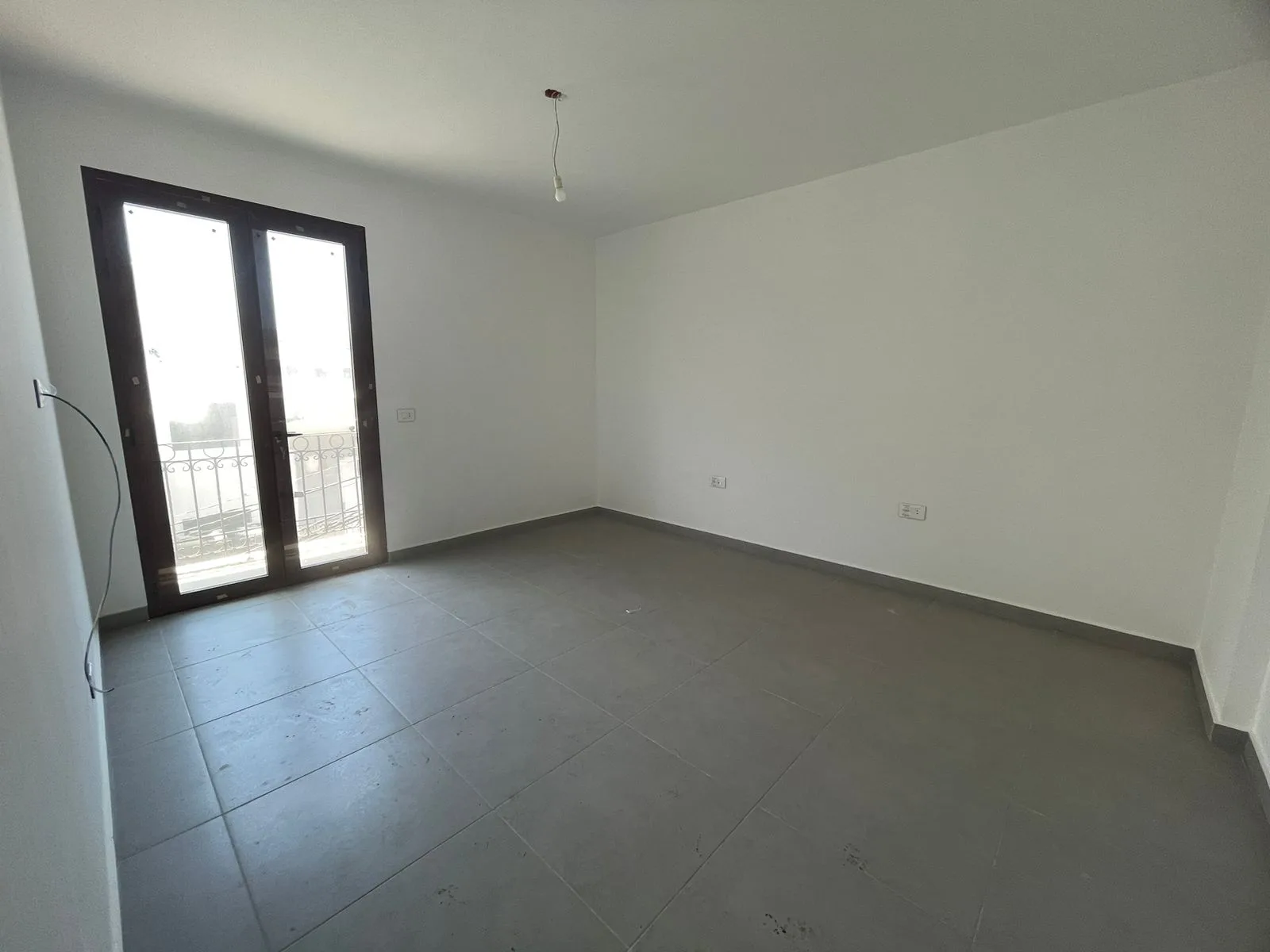 Apartment for Rent in Batroun — الصورة 2