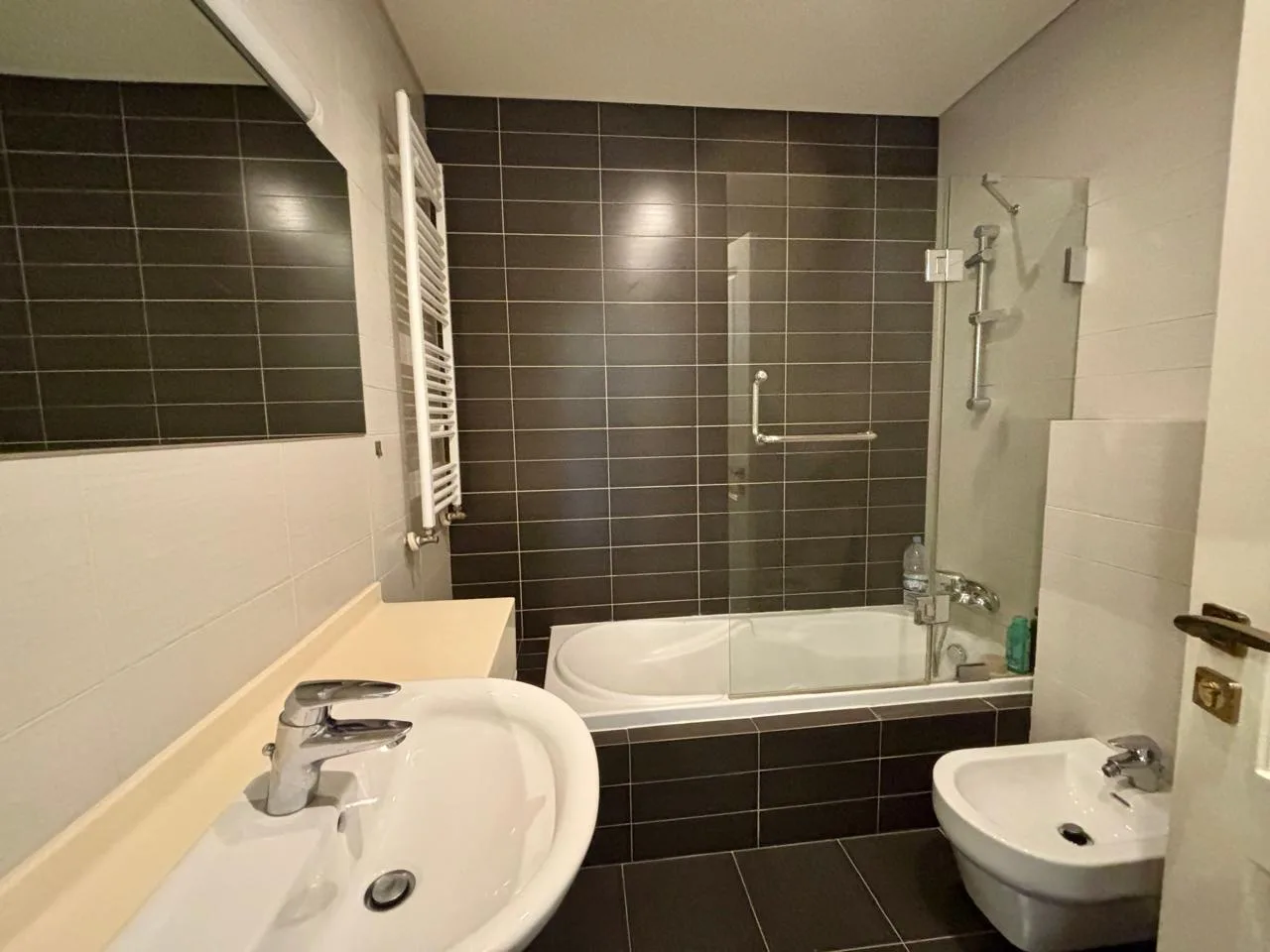 Apartment for Rent in Badaro — الصورة 9