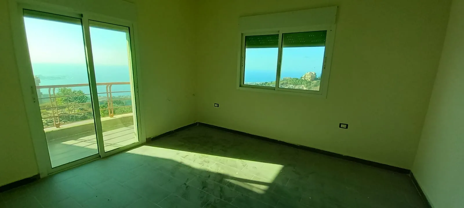 Apartment for Sale in Chnaneir, Lebanon — الصورة 9