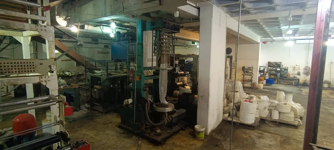 Industrial Unit for Sale in Mazraat Yachoua — الصورة 4