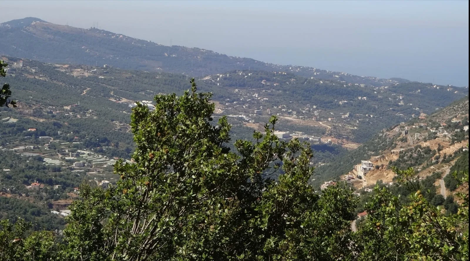 Land for Sale in Ehmej, Lebanon — الصورة 4