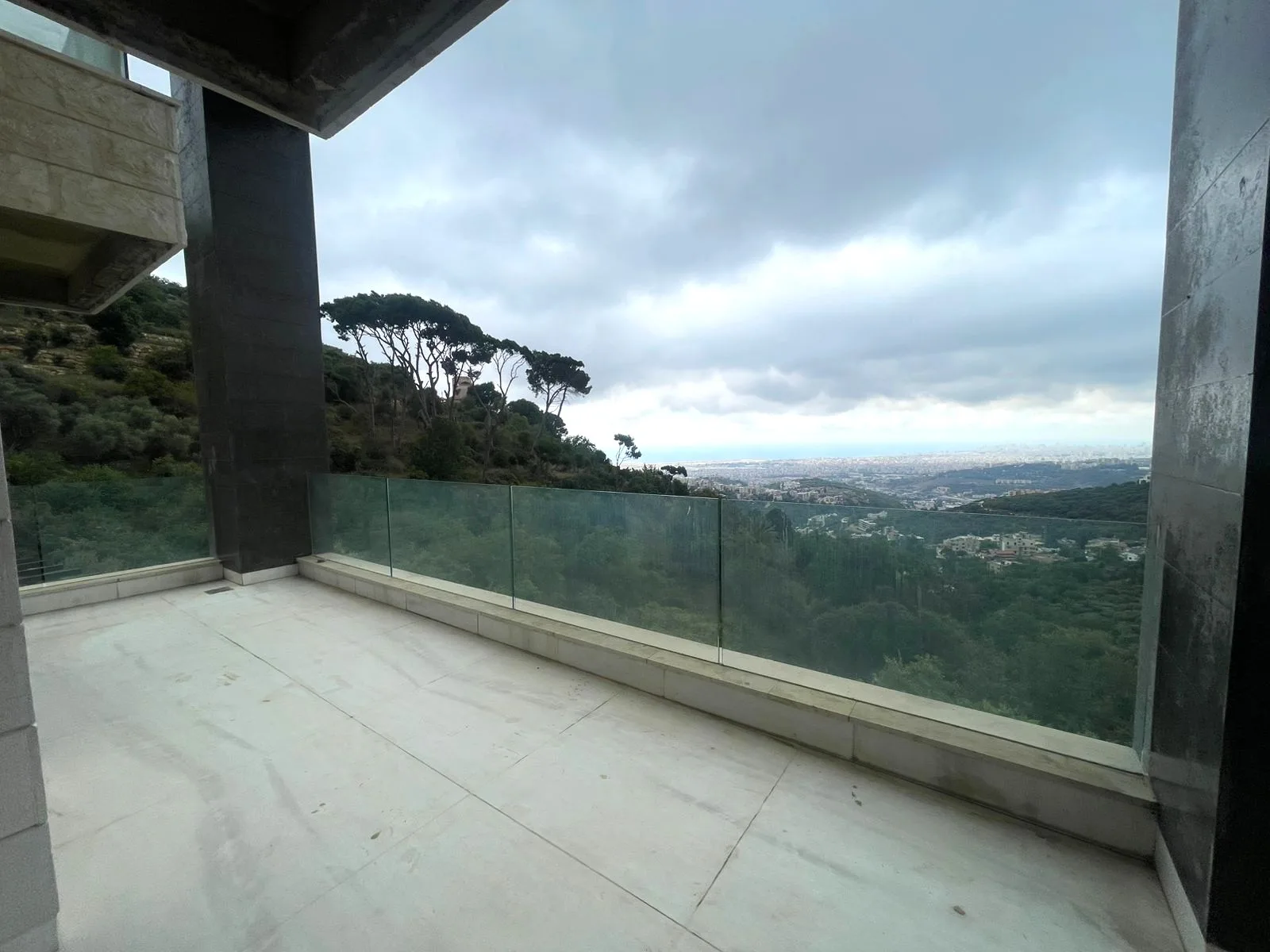 Villa for Sale in Aley — الصورة 4