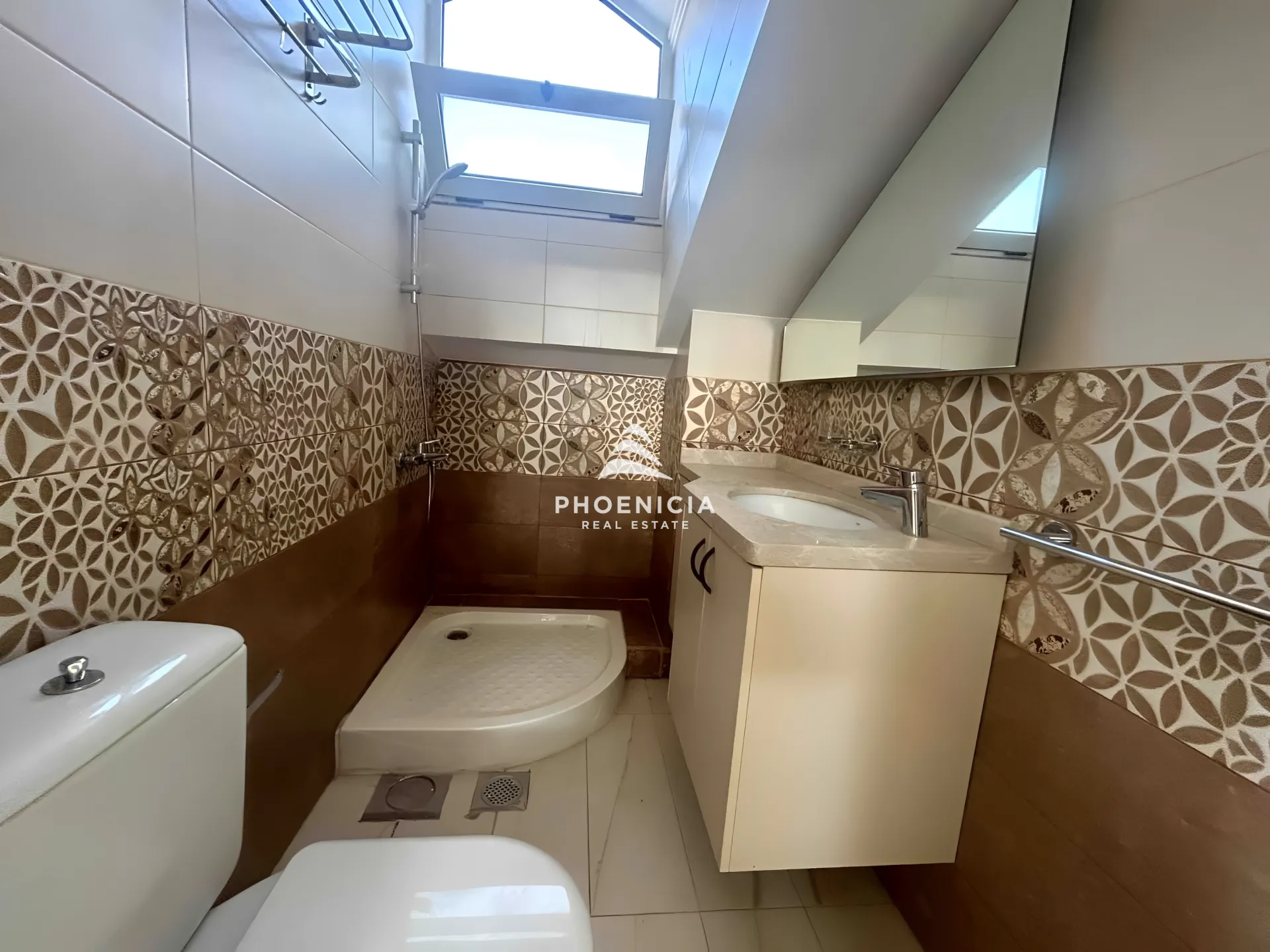 Apartment for Sale in Blat — الصورة 8