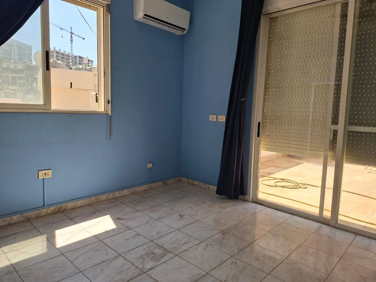 Penthouse for rent in Manara — الصورة 9