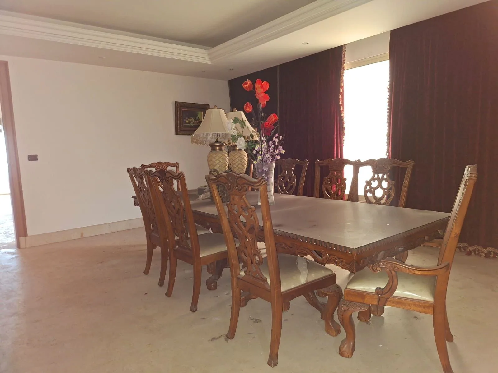 Apartment for Rent in Ramleh Al Bayda, Beirut, Lebanon — الصورة 3