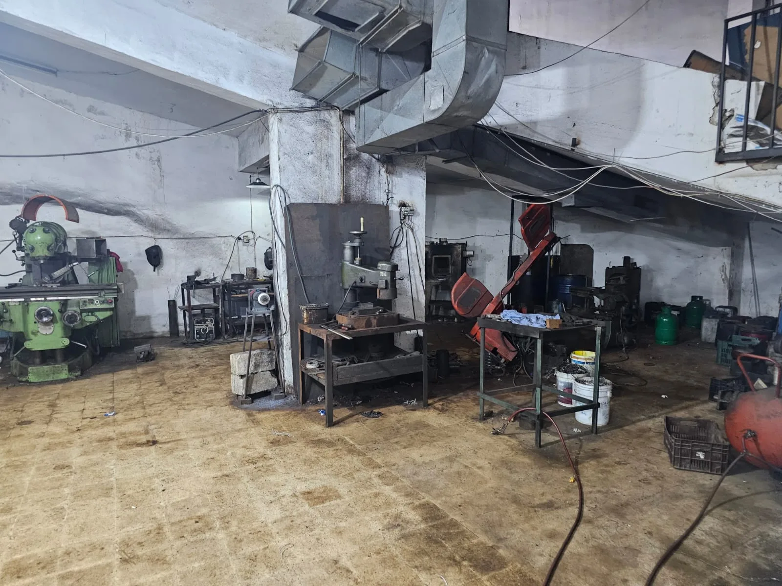 Industrial Unit for sale in Fanar — الصورة 5