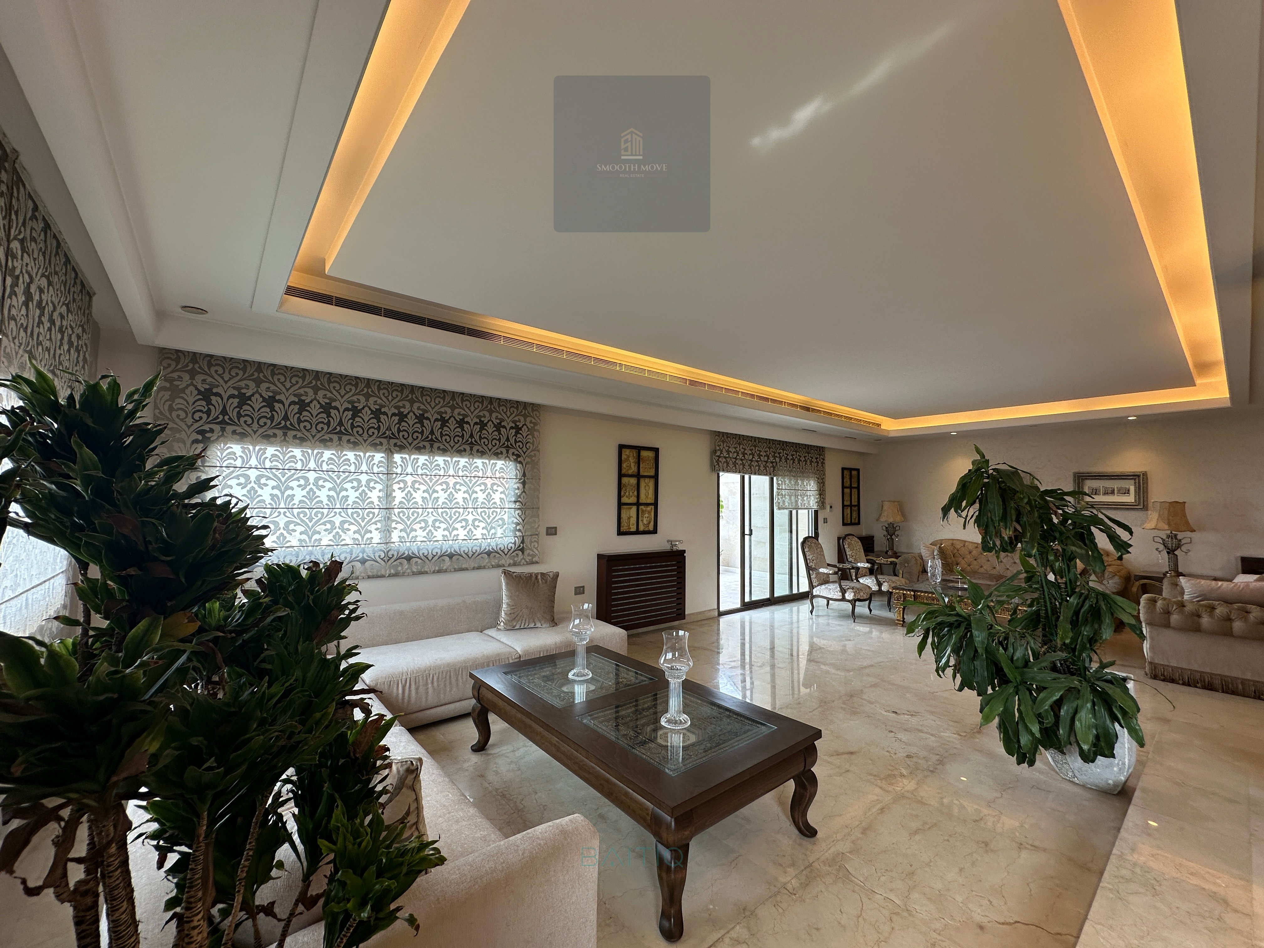 Luxurious Duplex Apartment for Sale in Hazmieh — الصورة 3