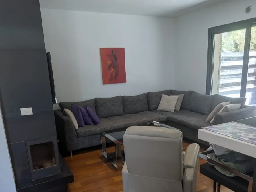 Chalet for Sale in Kfardebian — الصورة 5