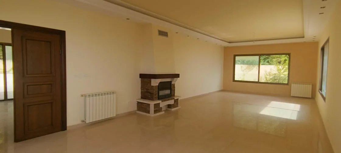 Triplex for Sale in Chnaneir, Lebanon — الصورة 10