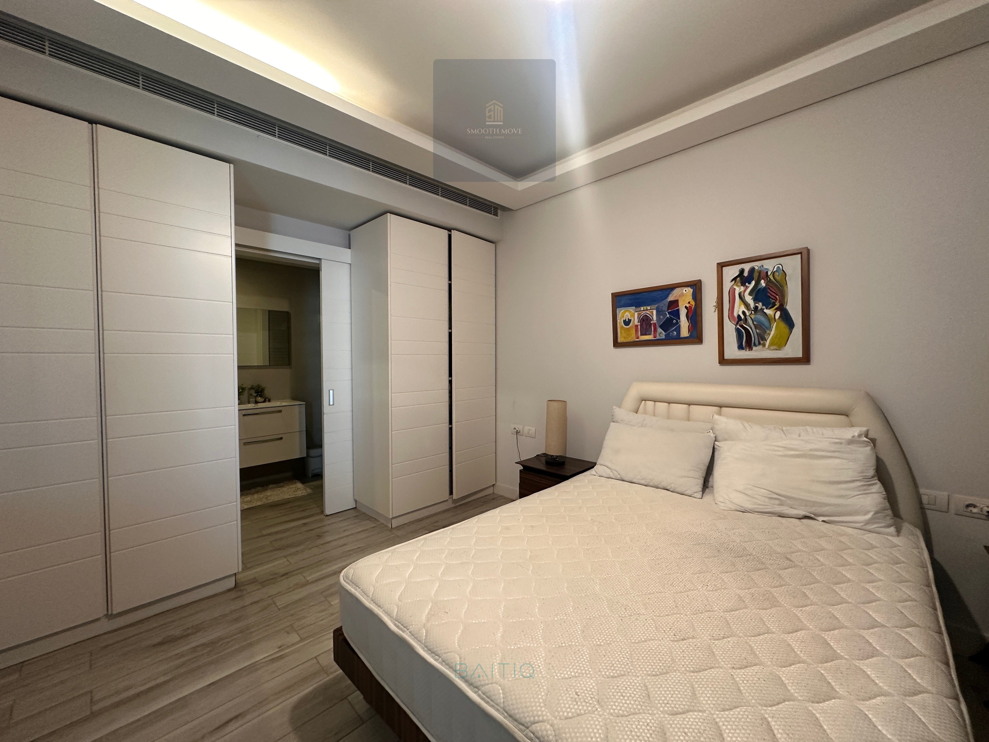 Furnished Seaview Duplex with Terrace For Rent in Clemenceau, Beirut — الصورة 2