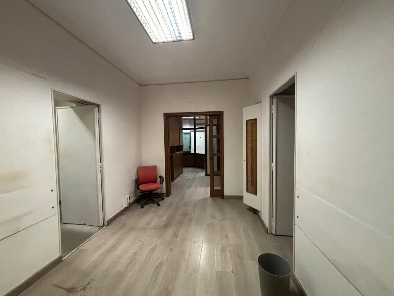 Office for rent in Badaro — الصورة 5