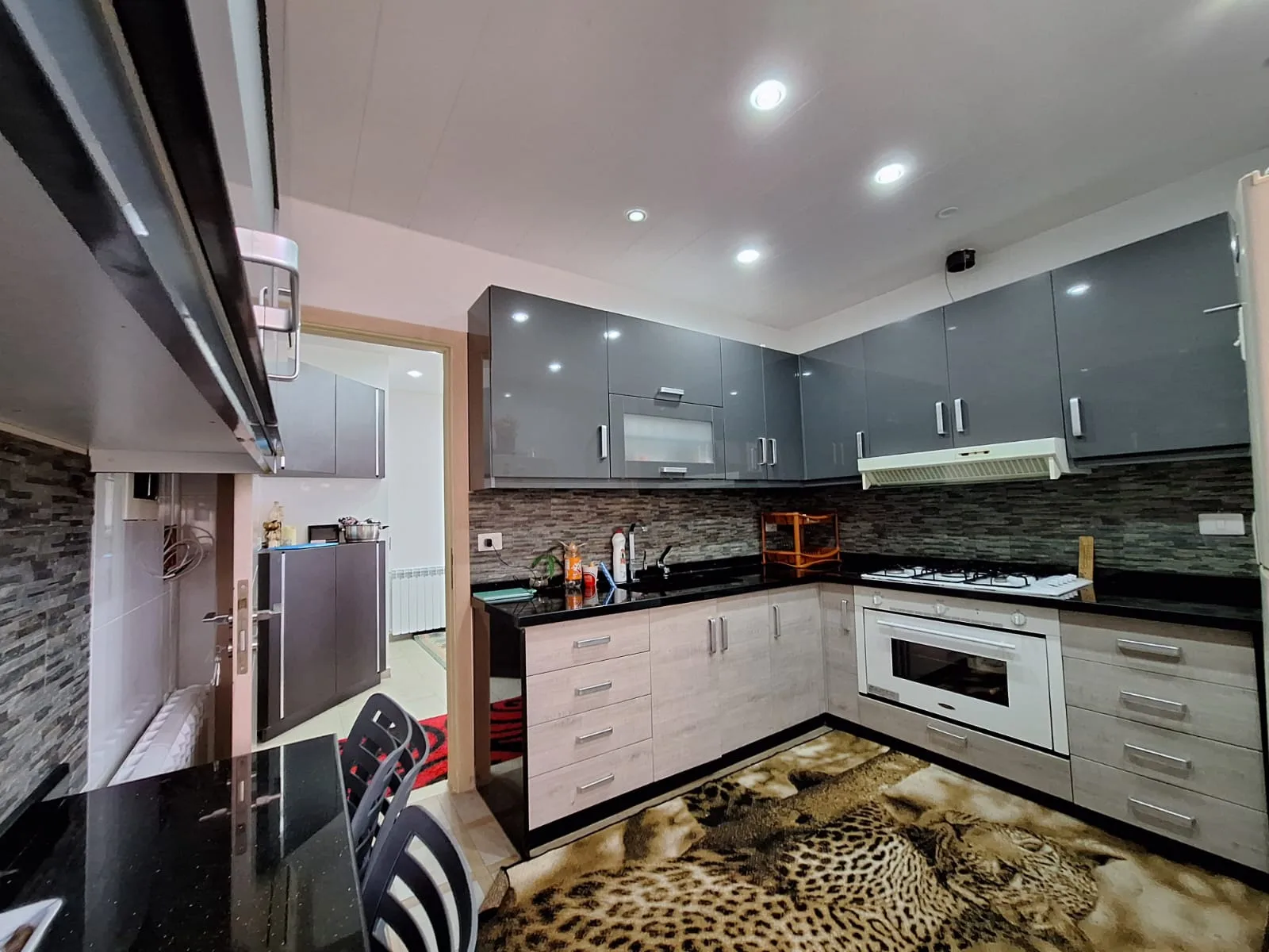 Apartment for Sale in Halat, Lebanon — الصورة 5