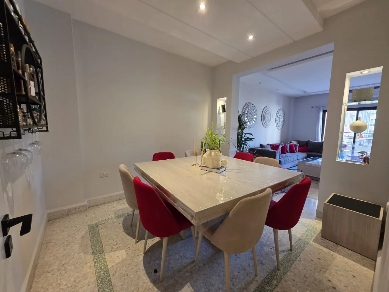 Apartment for Sale in Ain El Remmaneh — الصورة 4