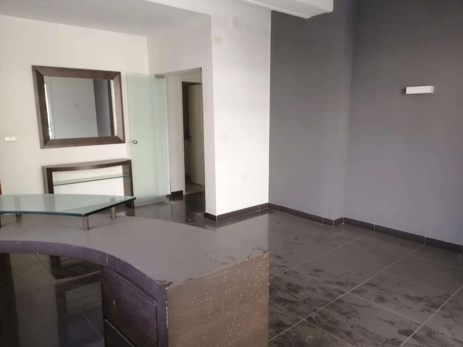 Office for rent in Achrafieh — الصورة 2