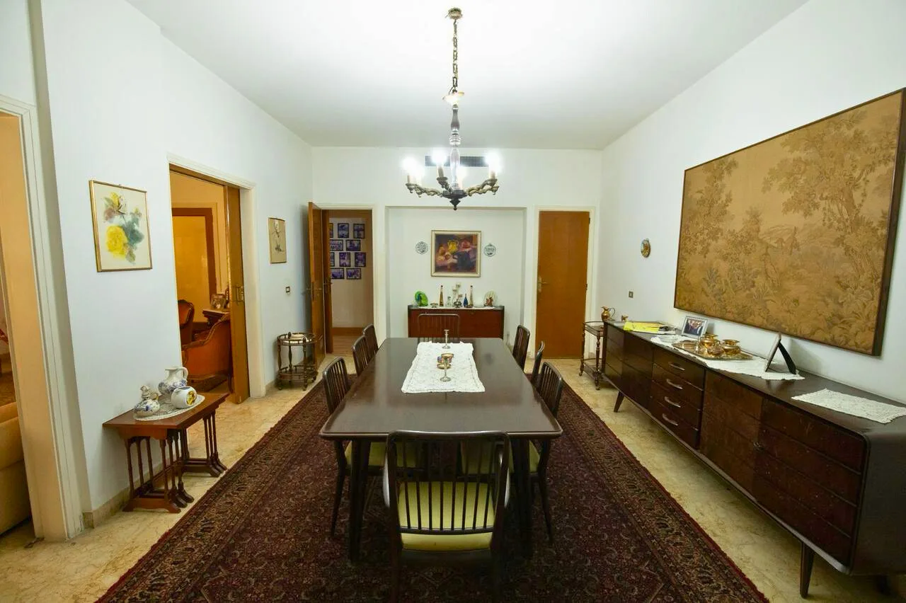 Apartment for Sale in Achrafieh — الصورة 3