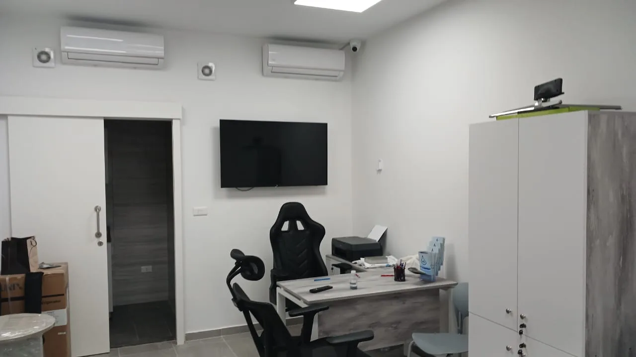 Shop for sale in Dbayeh — الصورة 4