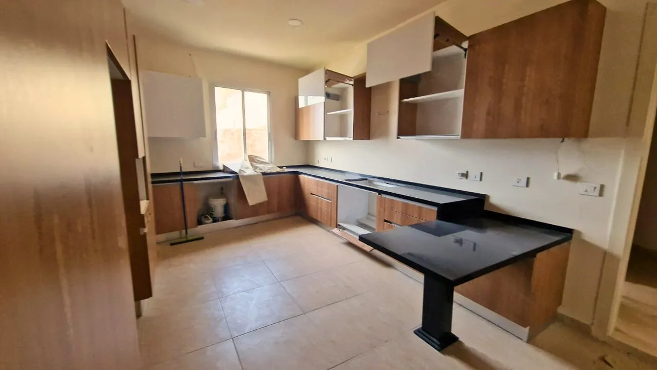 Apartment for Sale in Rabweh, Metn — الصورة 6