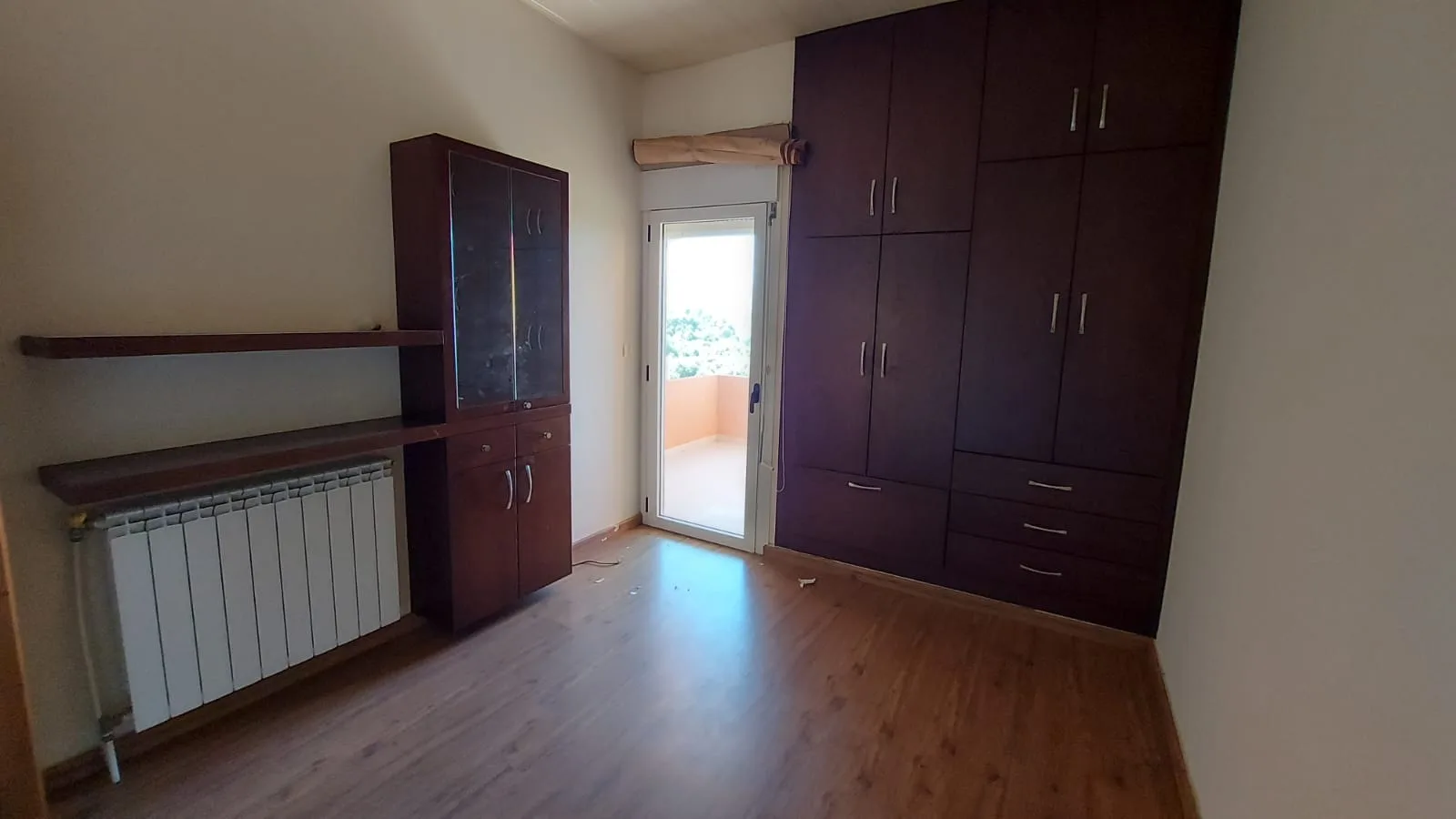 Triplex for Sale in Aamchit, Lebanon — الصورة 8