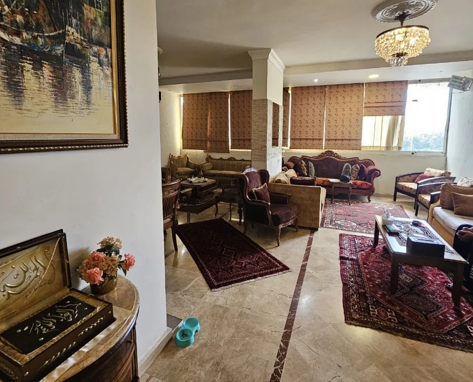 Apartment for Sale in Badaro, Beirut, Lebanon — الصورة 4