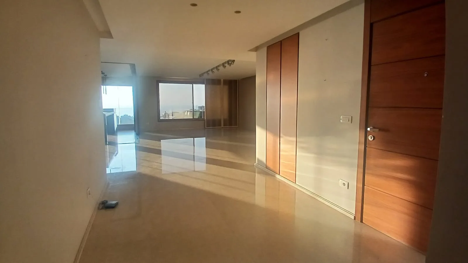 Apartment for Sale in Mtaileb — الصورة 5