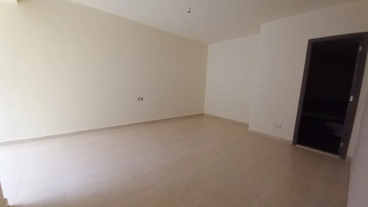 Apartment for Sale in Sahel Aalma — الصورة 9