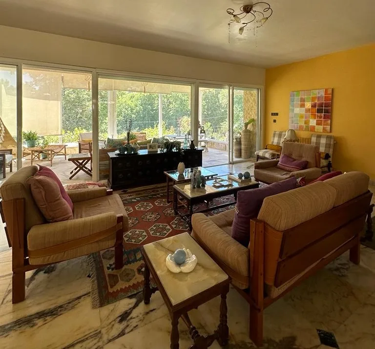 Duplex for Rent in Mayrouba, Lebanon — الصورة 5