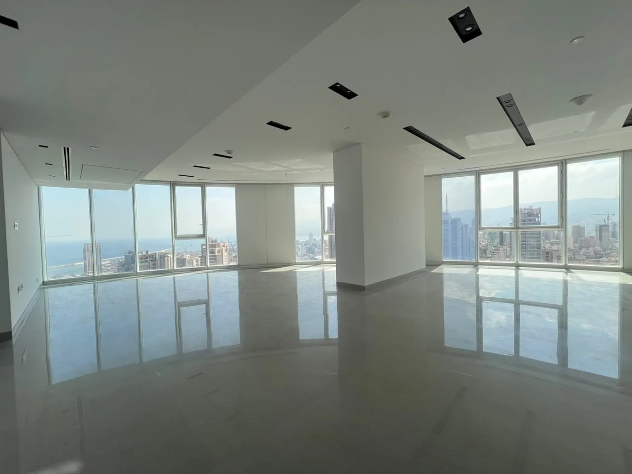 Apartment for Rent in Achrafieh — الصورة 1